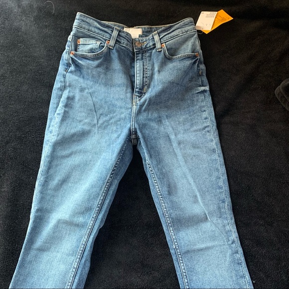 H&M Jeans - Picture 2 of 4